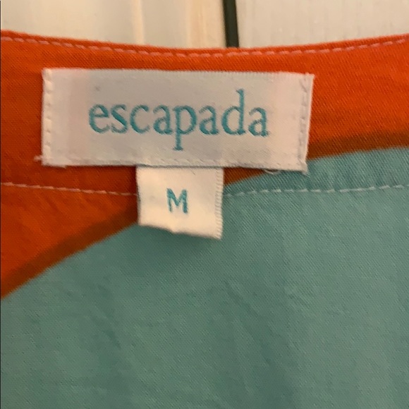 Escapada Living resort dress - Picture 2 of 3